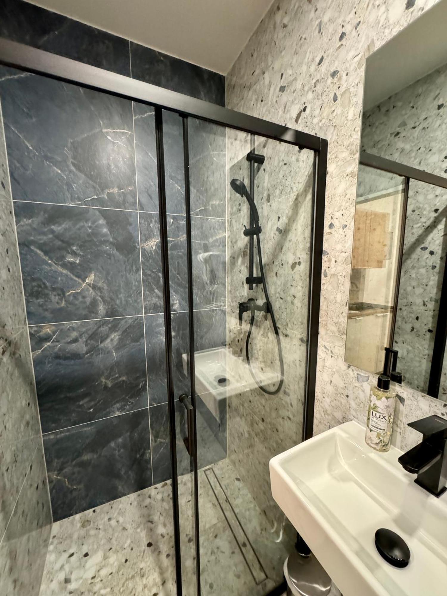Zitna Downtown Apartments براغ المظهر الخارجي الصورة
