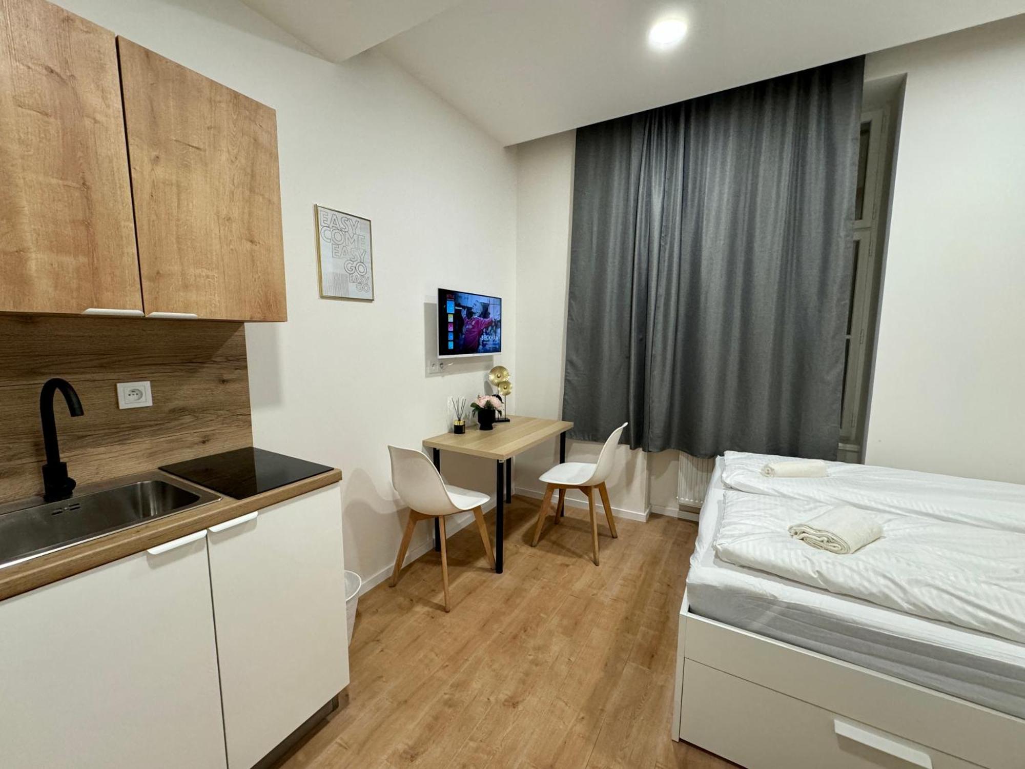 Zitna Downtown Apartments براغ المظهر الخارجي الصورة