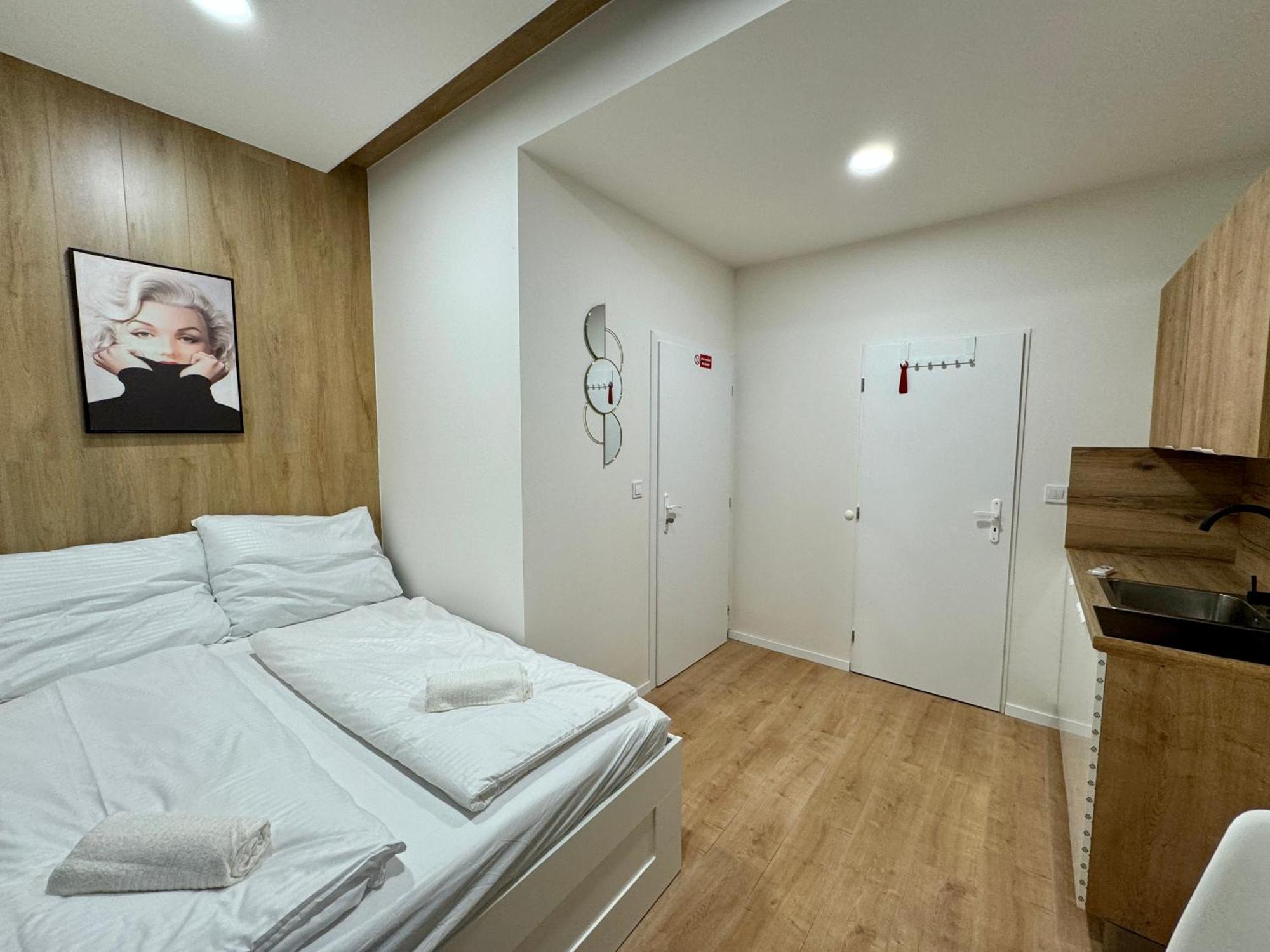 Zitna Downtown Apartments براغ المظهر الخارجي الصورة